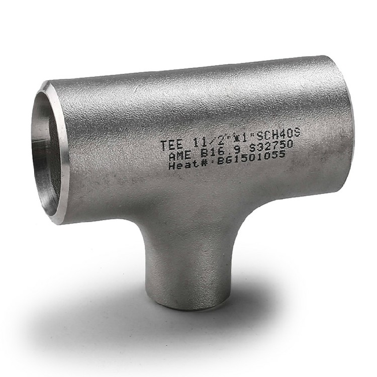 Sandblasting reducer tee