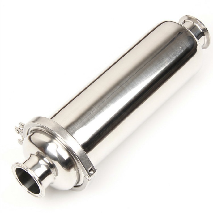 Quick installation of a straight-through filter